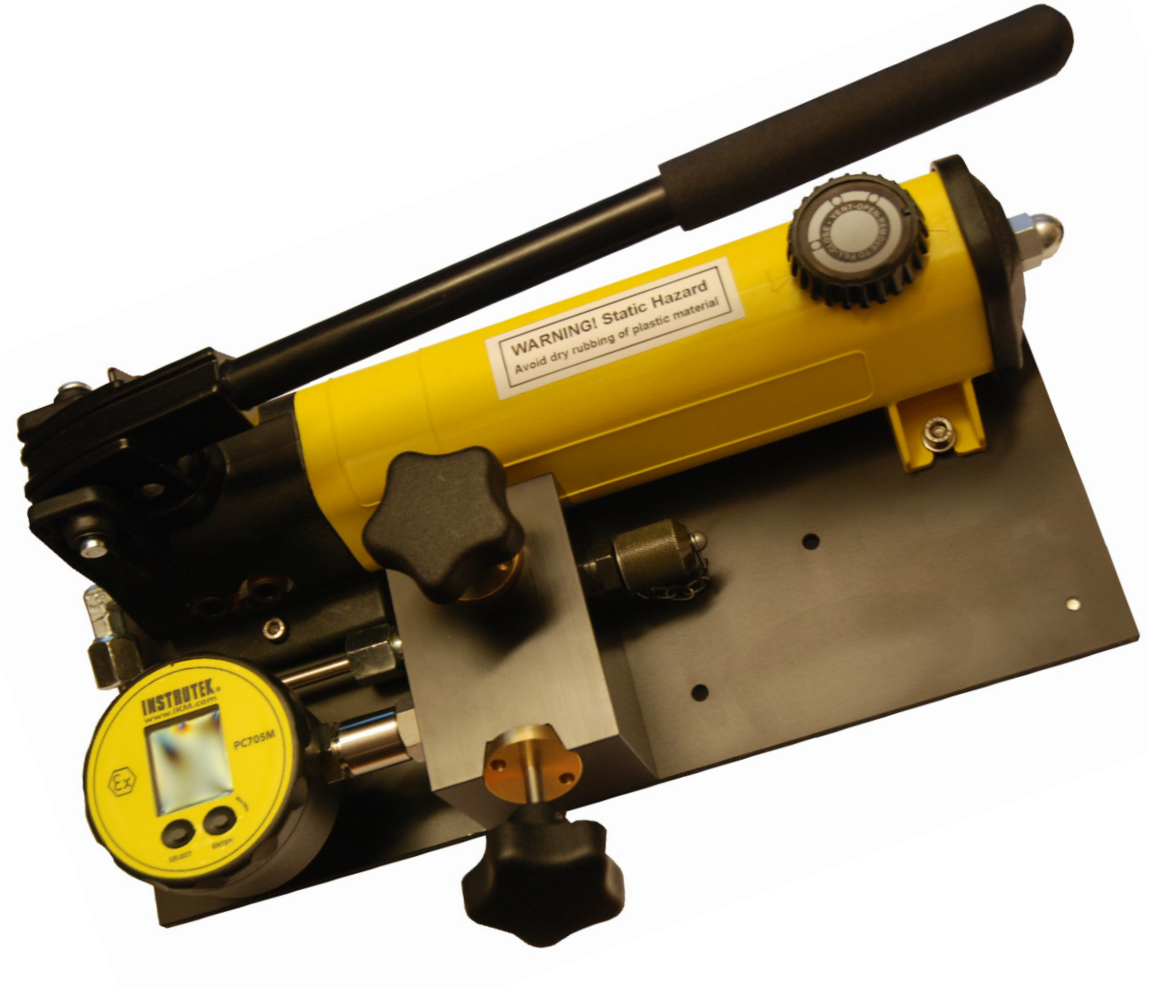 Cyfrowy kalibrator ciśnienia PC705M